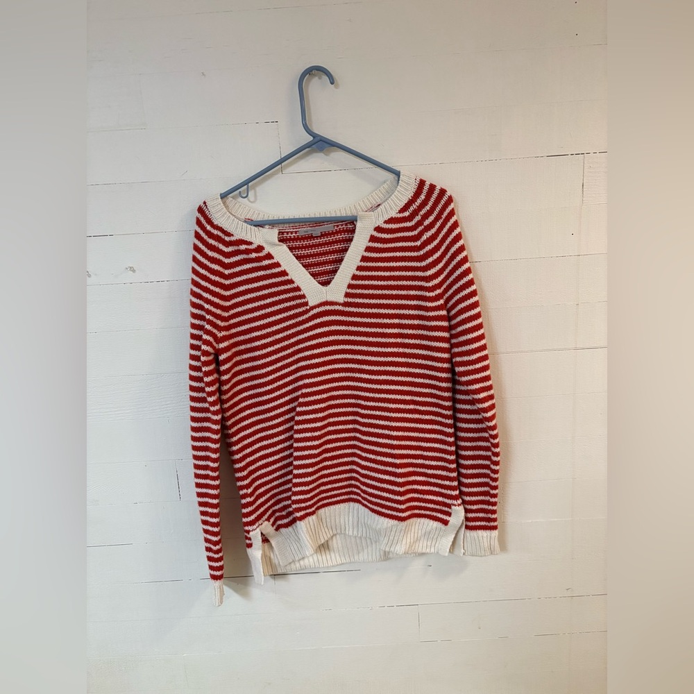 GAP Red White Striped Knit Sweater Small Wool Blend V Neck